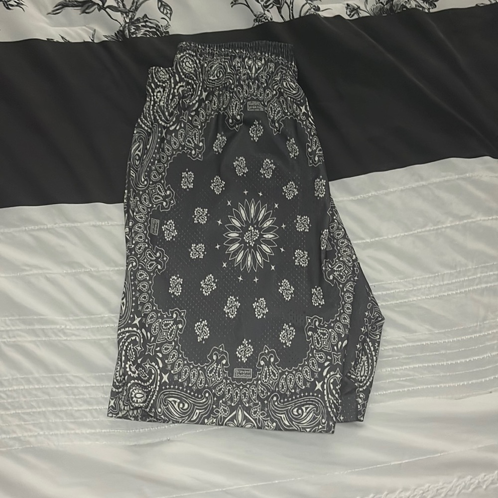 Men’s BRAVEST Studio Grey Paisley Shorts